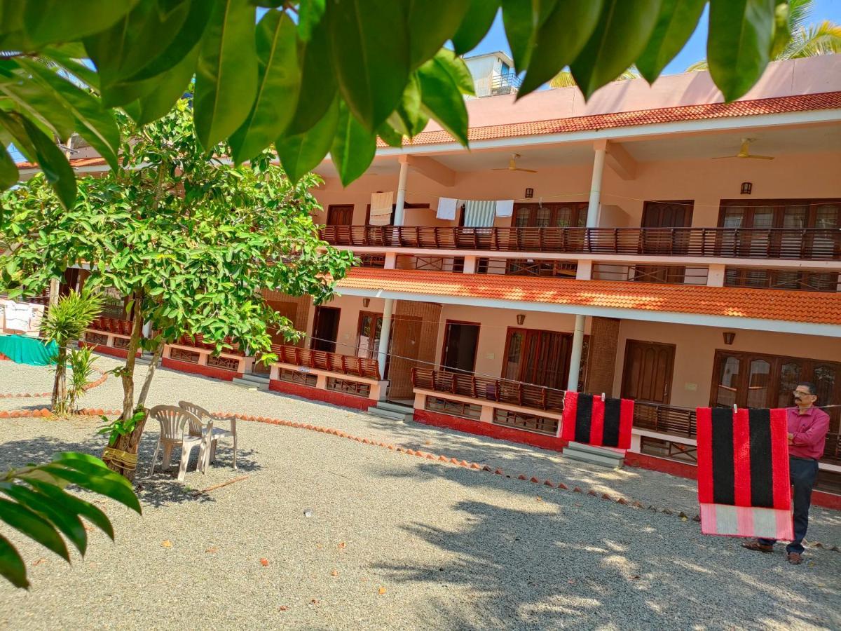 Hotel Cocobeach Kovalam Exterior photo