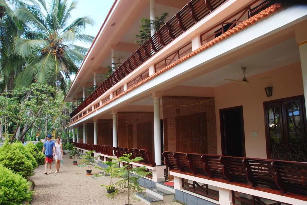 Hotel Cocobeach Kovalam Exterior photo